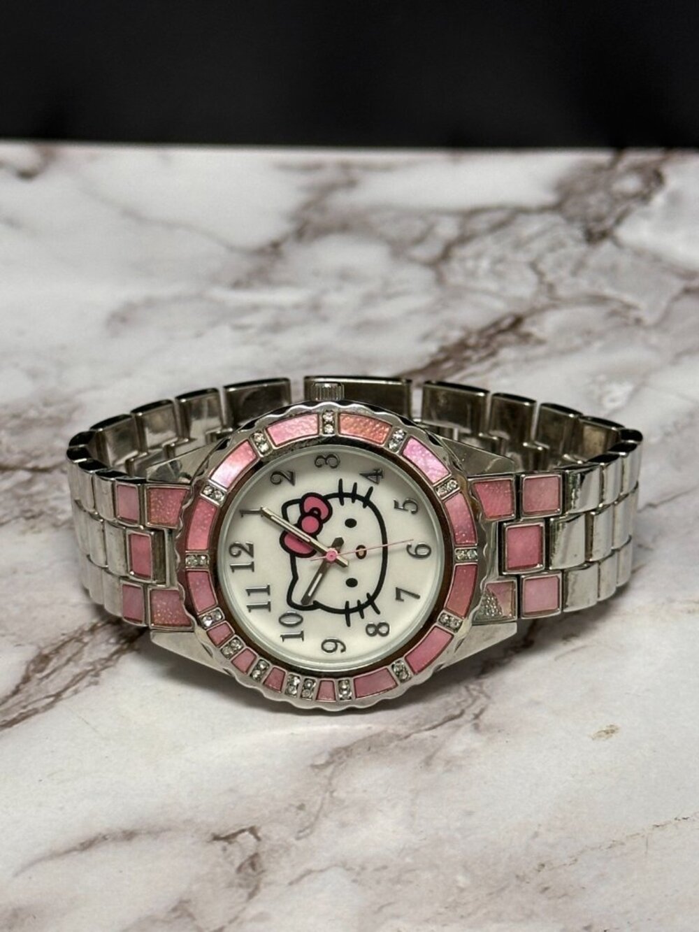 3/$30 Hello Kitty Watch Women Silver Tone Pink Shell Inlays 36MM 7.25" - Picture 6 of 13